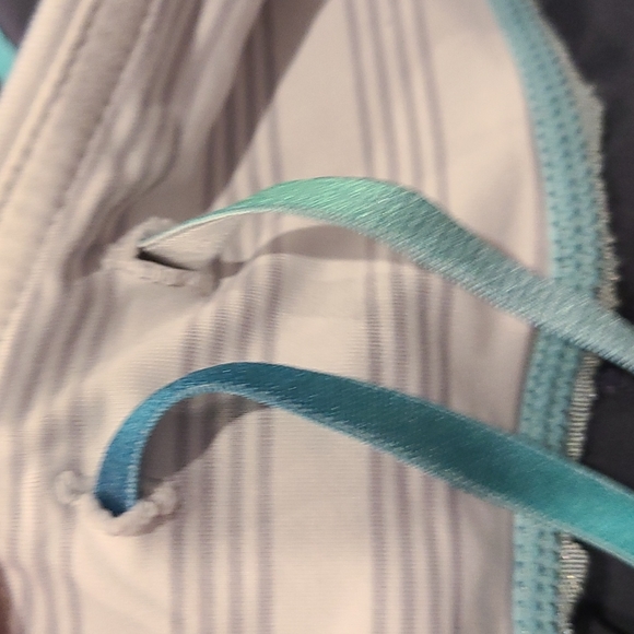 Lululemon - Speed Shorts grey, white, mint green - Picture 3 of 7